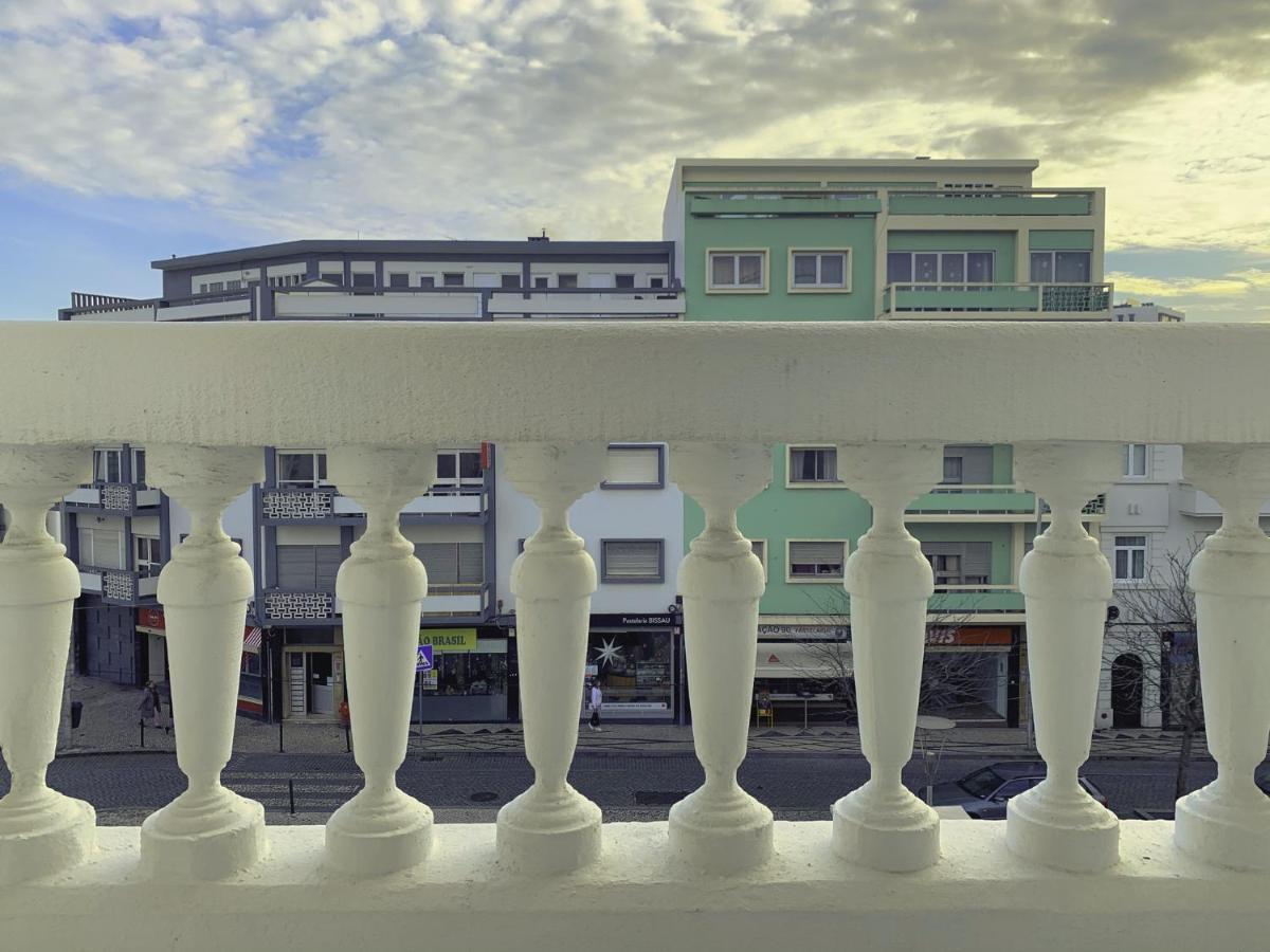 Guesthouse Tricana De อาเวโร ภายนอก รูปภาพ