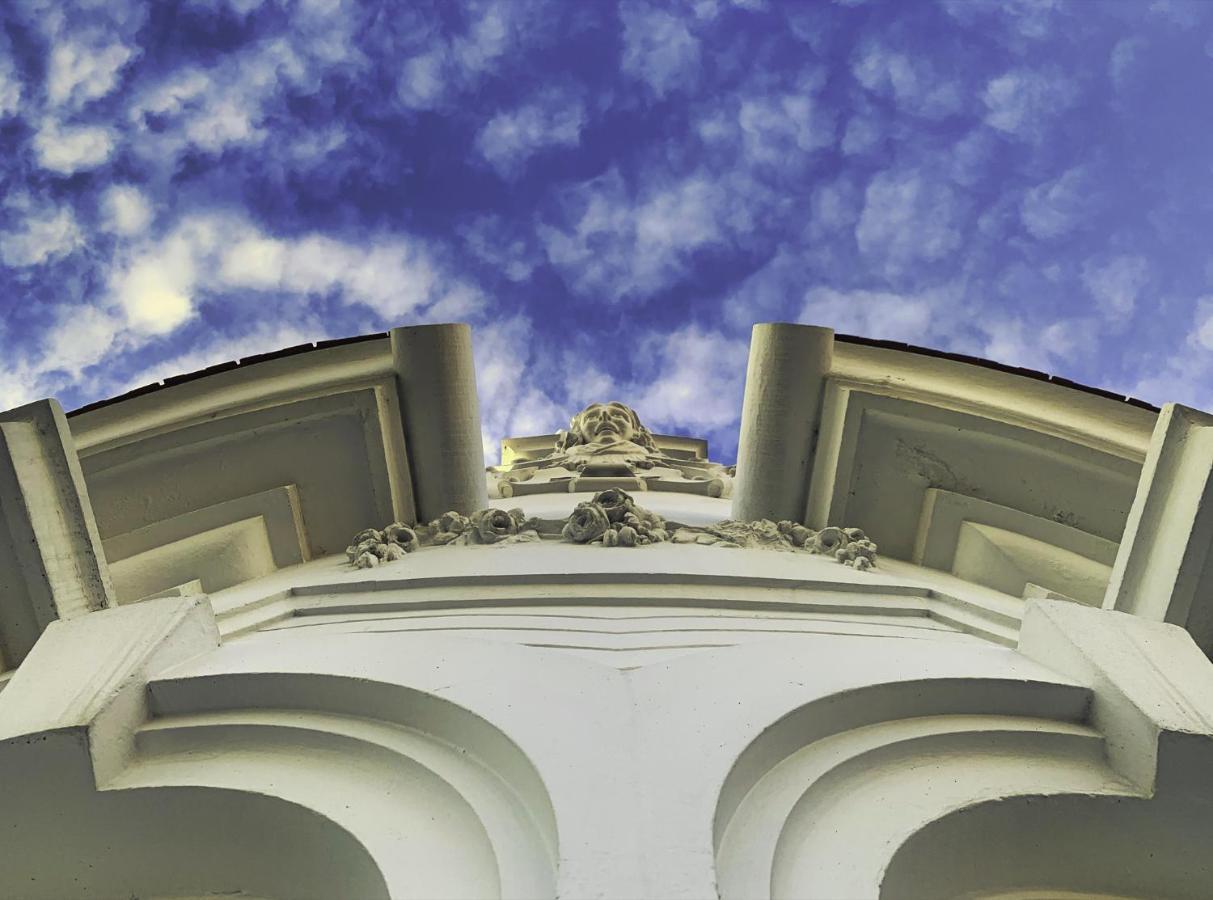Guesthouse Tricana De อาเวโร ภายนอก รูปภาพ