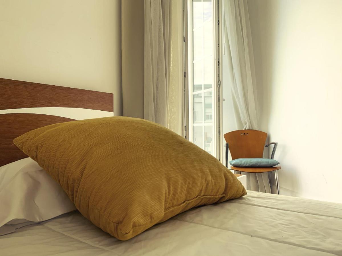 Guesthouse Tricana De อาเวโร ภายนอก รูปภาพ